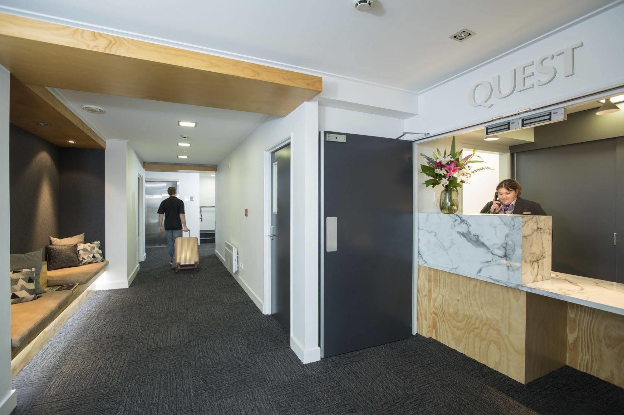 Quest Dunedin Serviced Apartments Экстерьер фото